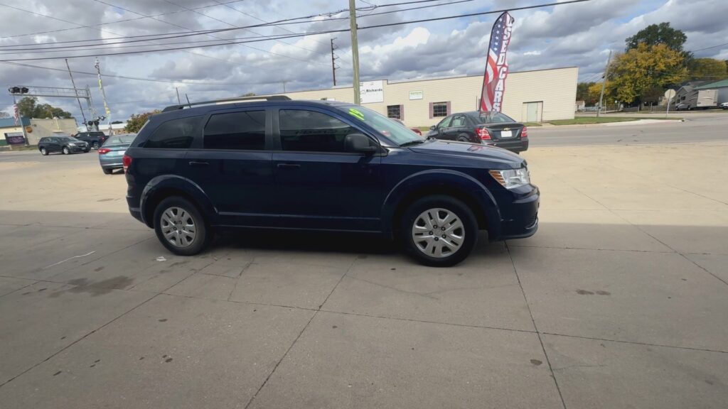 2019 Dodge JOURNEY SE